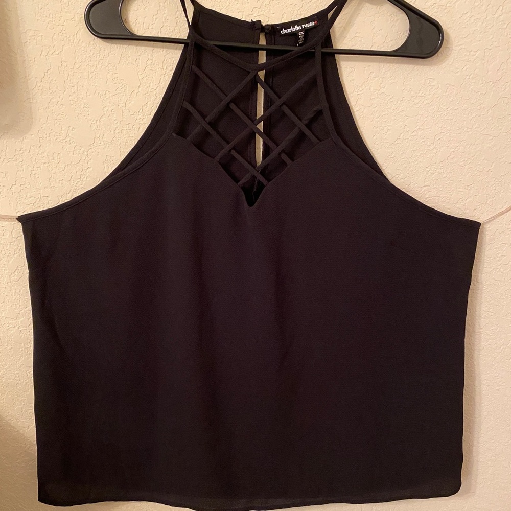 Cute black top!!🥰🥰